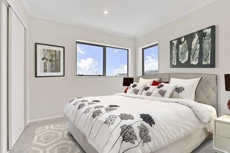 Photo of property in 30 Vincent Mcgrath Crescent, Swanson, Auckland, 0614