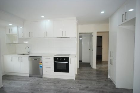 Photo of property in 3/23a Saxon Street, Waterview, Auckland, 1026