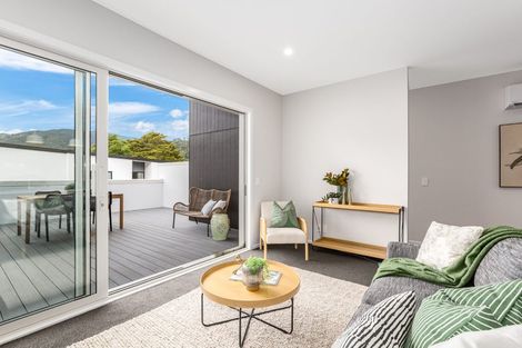 Photo of property in 3 Pakura Place, Wainuiomata, Lower Hutt, 5014