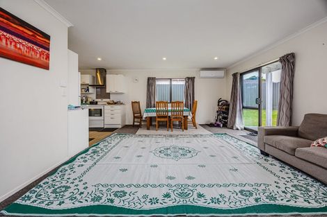 Photo of property in 15 Bedlington Avenue, Manurewa, Auckland, 2102
