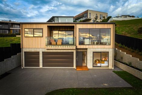 Photo of property in 8 Francis Mill Grove, Westmorland, Christchurch, 8025