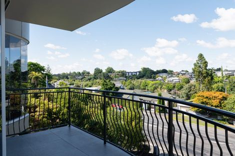 Photo of property in 482 River Road, Fairfield, Hamilton, 3214