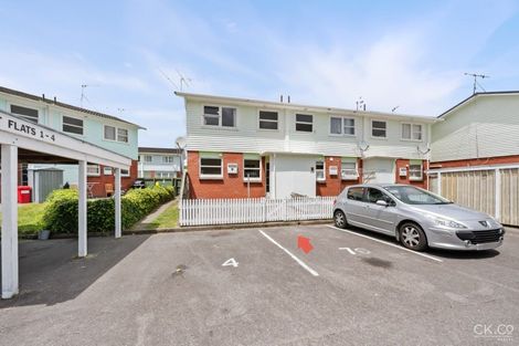 Photo of property in Oberon Flats, 48a Merton Street, Trentham, Upper Hutt, 5018