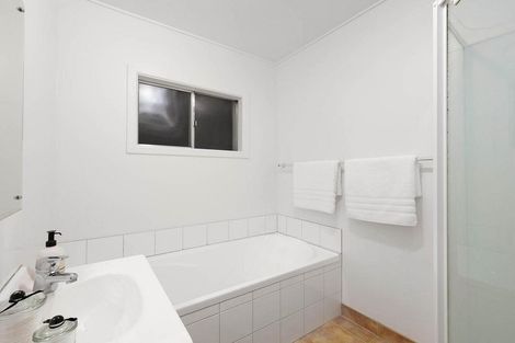 Photo of property in 39 Delhi Crescent, Khandallah, Wellington, 6035