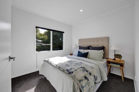 Photo of property in 308 Mangorei Road, Merrilands, New Plymouth, 4312