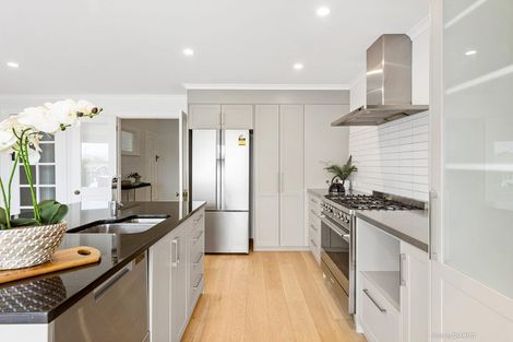 Photo of property in 85 Grant Road, Thorndon, Wellington, 6011