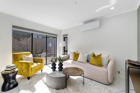 Photo of property in 2c Bledisloe Street, Cockle Bay, Auckland, 2014