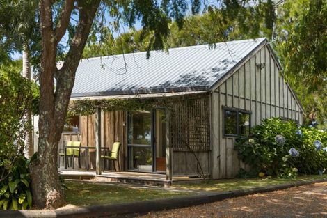 Photo of property in 63 Ongare Point Road, Tahawai, Katikati, 3170
