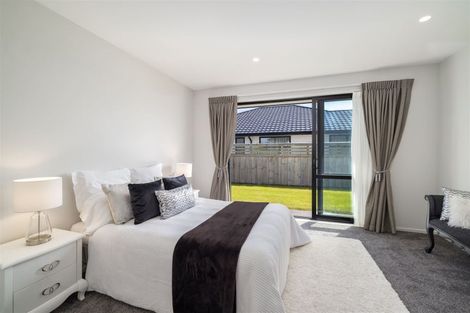 Photo of property in 6 Bryden Place, Halswell, Christchurch, 8025