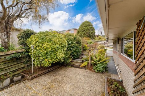 Photo of property in 8 Jason Street, Helensburgh, Dunedin, 9010