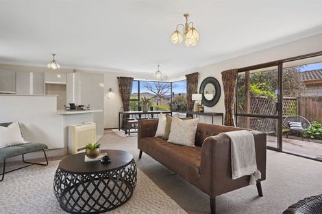 Photo of property in 1/244 Main Road North, Redwood, Christchurch, 8051