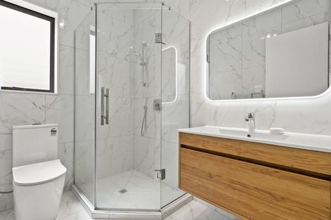 Photo of property in 13 Lisnoble Road, Flat Bush, Auckland, 2019