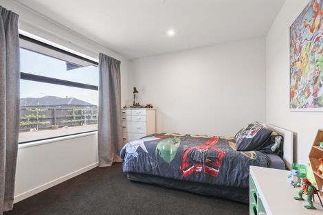 Photo of property in 80 Petries Road, Woodend, 7610