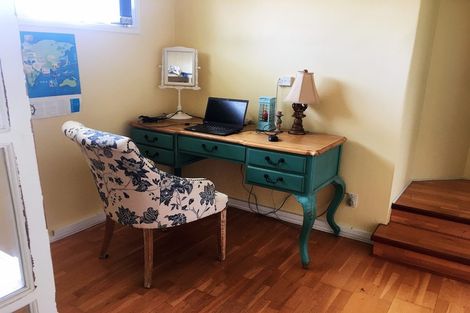 Photo of property in 3 Battenburg Place, Torbay, Auckland, 0630