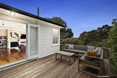 Photo of property in 96 Sidlaw Street, Strathmore Park, Wellington, 6022