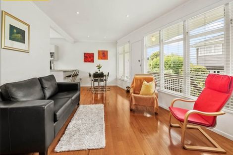 Photo of property in 1/12 Firth Road, Torbay, Auckland, 0630