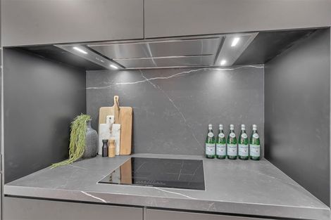 Photo of property in 2/15 Wai-iti Terrace, Burnside, Christchurch, 8053