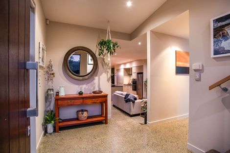 Photo of property in 9 Bendalls Lane, Oratia, Auckland, 0604