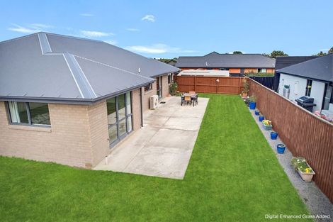 Photo of property in 12 Lloyds Close, Rolleston, 7614