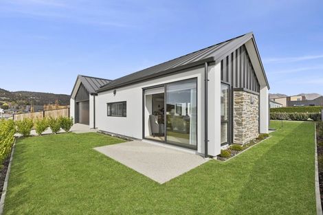 Photo of property in 47 Pounamu Avenue, Albert Town, Wanaka, 9305