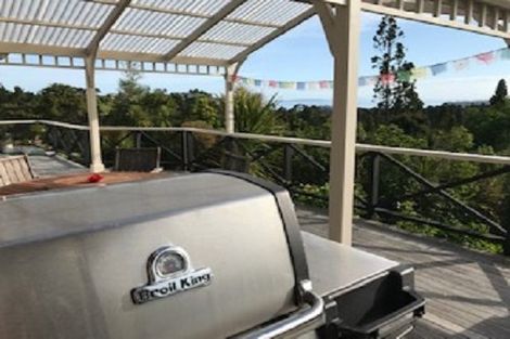 Photo of property in 144 Wade River Road, Wade Heads, Whangaparaoa, 0932