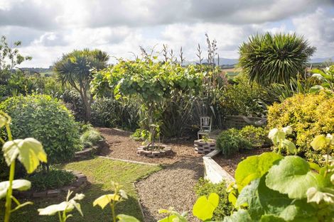 Photo of property in 123b Colombo Road, Waiuku, 2123