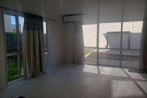 Photo of property in 43 Treestump Road, Takanini, 2112