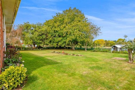 Photo of property in 1 Graham Street, Eltham, 4322