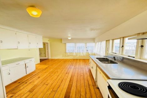 Photo of property in 47 Mckean Avenue, Manurewa, Auckland, 2102