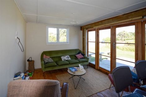 Photo of property in 33 Dorset Street, Opunake, 4616