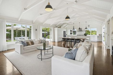 Photo of property in 142 Omaha Flats Road, Tawharanui Peninsula, Warkworth, 0986