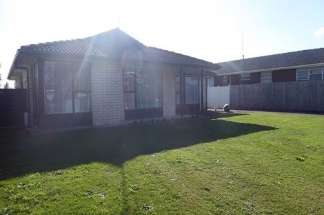 Photo of property in 19 Meadowbrook Drive, Cloverlea, Palmerston North, 4412