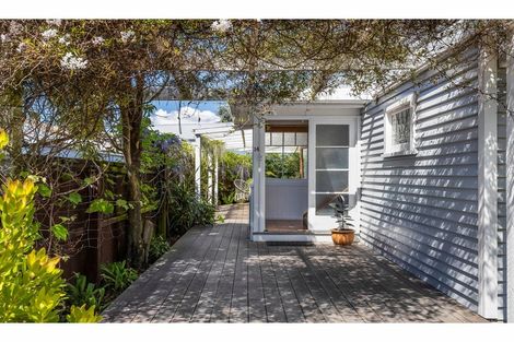 Photo of property in 14 Deyell Crescent, Sydenham, Christchurch, 8023