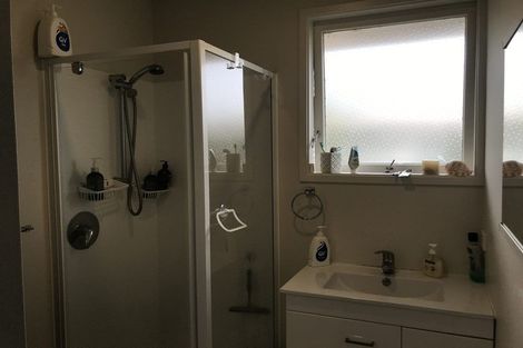 Photo of property in 1/11 Sudan Avenue, Milford, Auckland, 0620