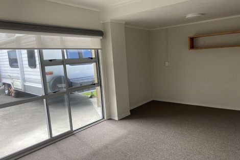 Photo of property in 12 Snells Beach Road, Snells Beach, 0920
