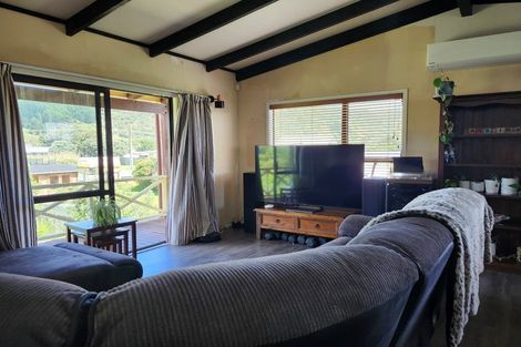 Photo of property in 31 Westside Road, Port Waikato, Tuakau, 2695