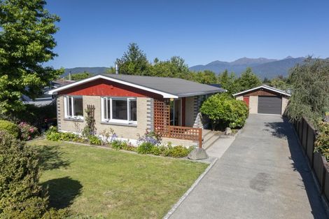 Photo of property in 103 Quintin Drive, Te Anau, 9600