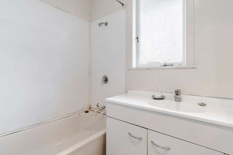 Photo of property in 136 Weymouth Road, Manurewa, Auckland, 2102