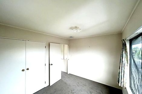 Photo of property in 3/8 Solana Court, Botany Downs, Auckland, 2010