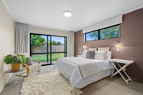 Photo of property in 24 Taylor Street, Cambridge, 3434