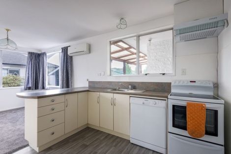 Photo of property in 4 Lamorna Road, Parklands, Christchurch, 8083