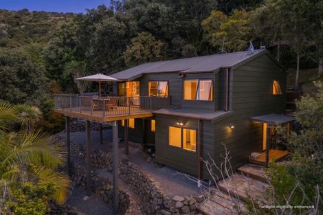 Photo of property in 2470 Wyuna Bay Road, Wyuna Bay, Coromandel, 3581