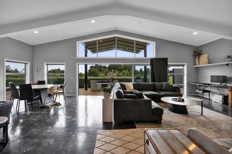 Photo of property in 414/414a Corbett Road, Lepperton, New Plymouth, 4373