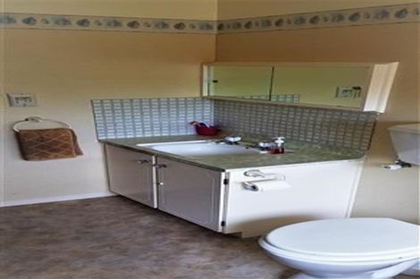 Photo of property in 22 Oriel Avenue, Tawa, Wellington, 5028