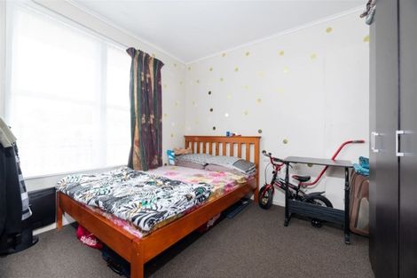 Photo of property in 2/82a Panama Road, Mount Wellington, Auckland, 1062