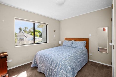 Photo of property in 2/24 Durham Drive, Havelock North, 4130