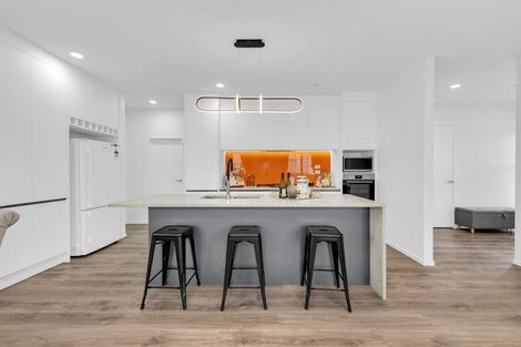 Photo of property in 8 Repehina Road, Flat Bush, Auckland, 2019