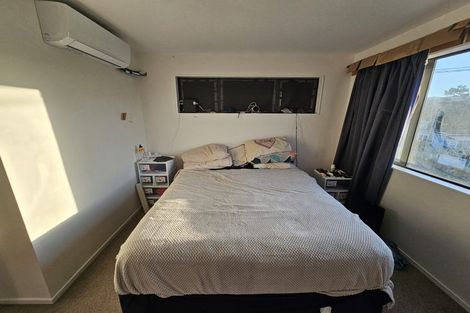 Photo of property in 2/122 Pooks Road, Ranui, Auckland, 0612