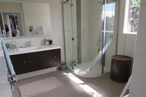 Photo of property in 358 Upper Harbour Drive, Greenhithe, Auckland, 0632