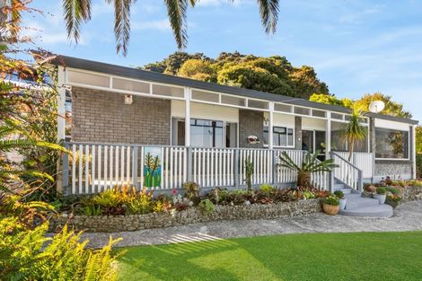 Photo of property in 1990 Long Bay Road, Coromandel, 3581